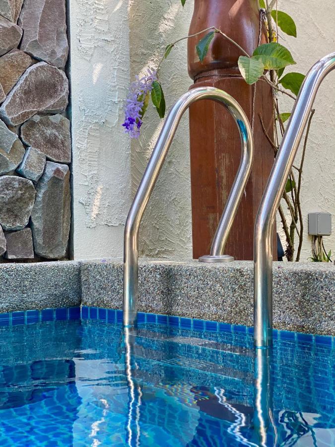 Ikiru 18 Private Saltwater Pool Villa, 3 Ensuite Br, Outdoor Bbq, 5 Mins To Beach Pantai Cenang  Εξωτερικό φωτογραφία