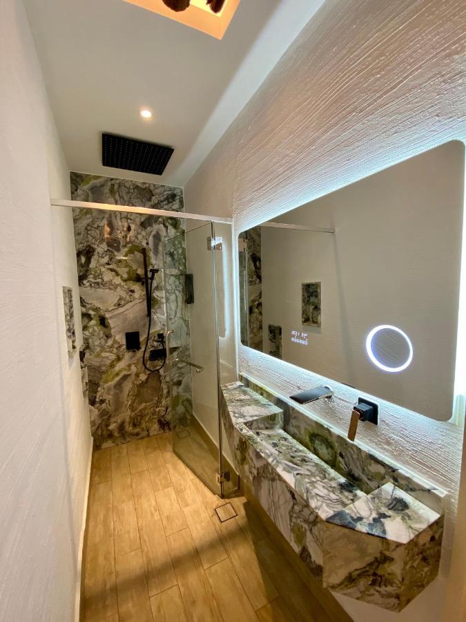 Ikiru 18 Private Saltwater Pool Villa, 3 Ensuite Br, Outdoor Bbq, 5 Mins To Beach Pantai Cenang  Εξωτερικό φωτογραφία