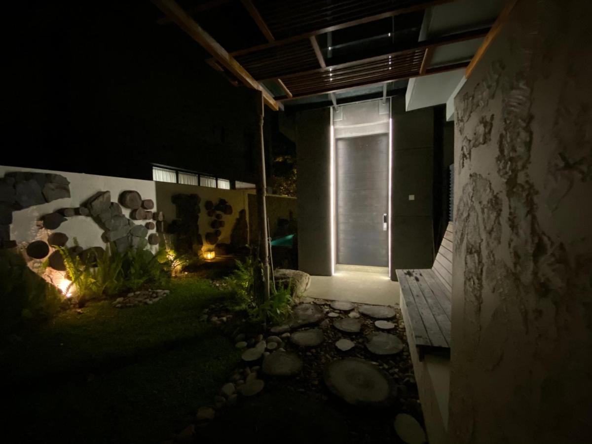 Ikiru 18 Private Saltwater Pool Villa, 3 Ensuite Br, Outdoor Bbq, 5 Mins To Beach Pantai Cenang  Εξωτερικό φωτογραφία