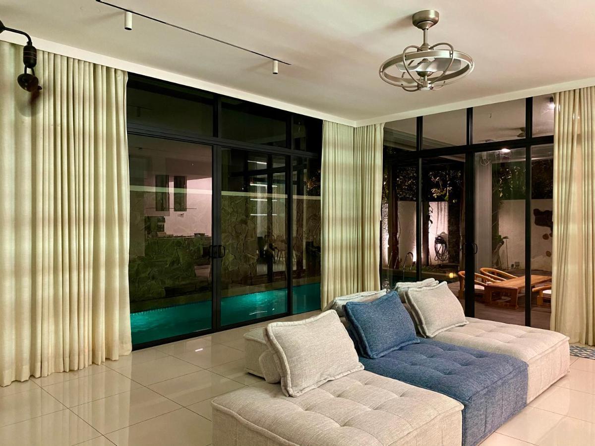 Ikiru 18 Private Saltwater Pool Villa, 3 Ensuite Br, Outdoor Bbq, 5 Mins To Beach Pantai Cenang  Εξωτερικό φωτογραφία