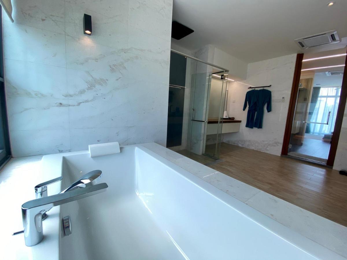 Ikiru 18 Private Saltwater Pool Villa, 3 Ensuite Br, Outdoor Bbq, 5 Mins To Beach Pantai Cenang  Εξωτερικό φωτογραφία